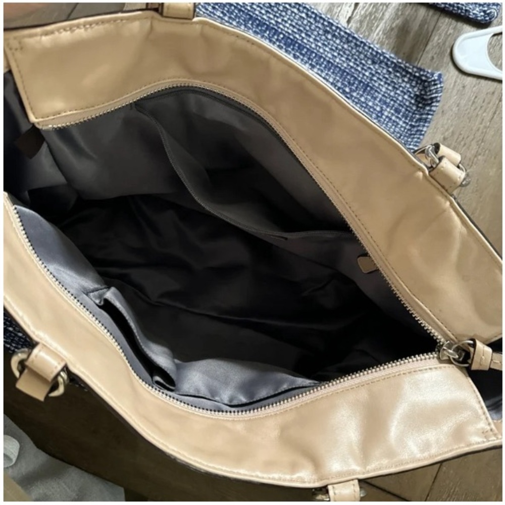 Coach handbag - Picture 3 of 4